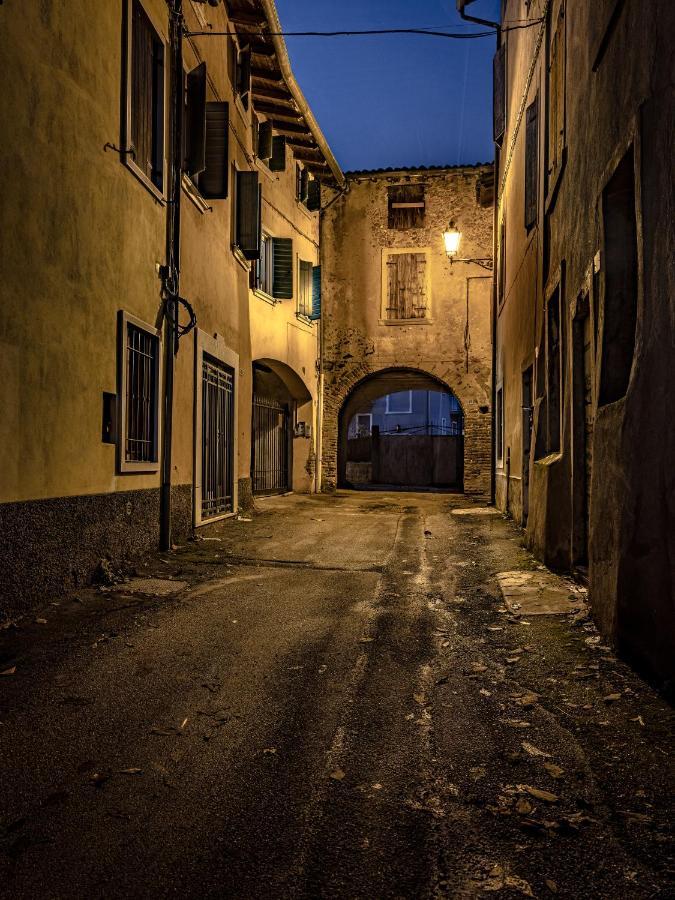 Camera Rustica In Valpolicella Con Parcheggio Pescantina Ngoại thất bức ảnh